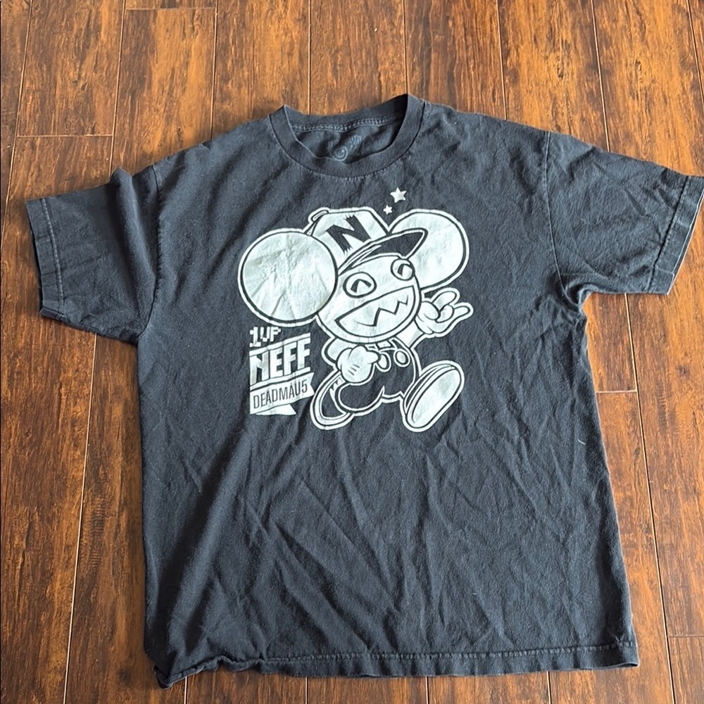Deadmau5 DJ 1Up Neff T Shirt  Black Short Sleeve Mario Mickey Mouse